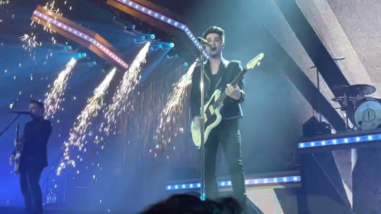 Panic! At The Disco - This Is Gospel (Live in St. Paul, MN)