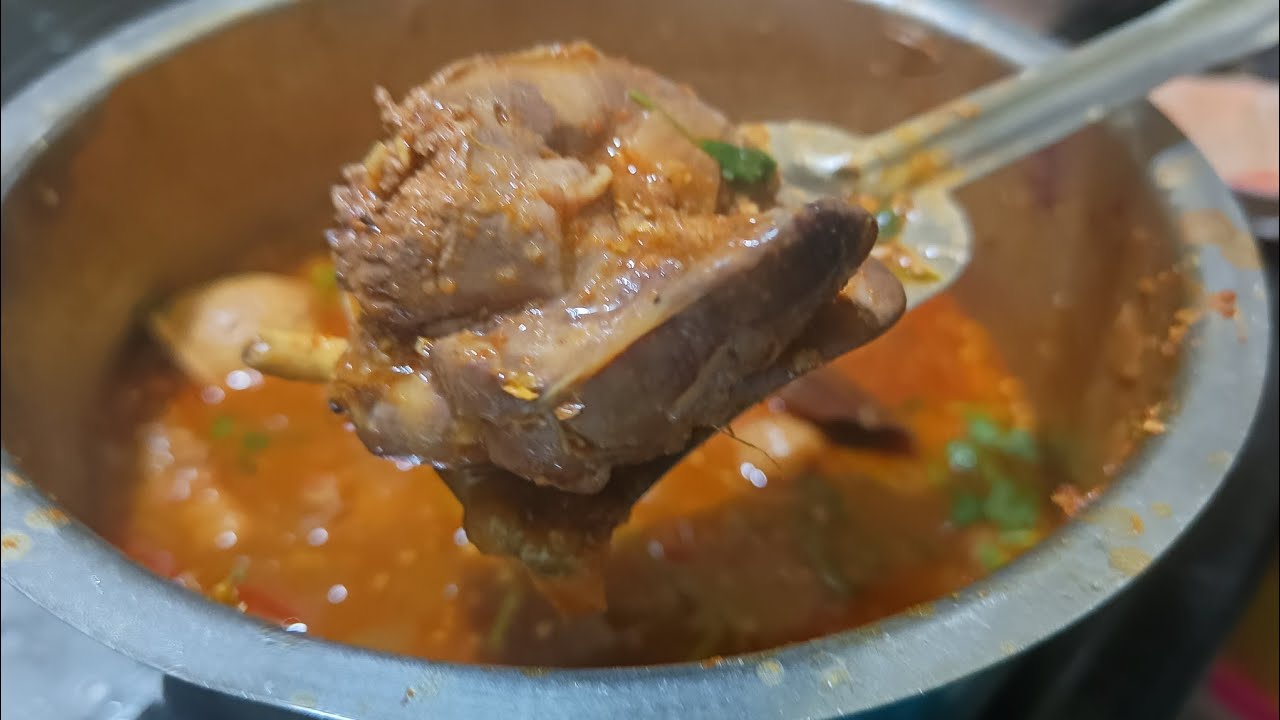 చికెన్ & బంగాళదుంప కాంబినేషన్ అదిరిపోద్ది! 😋 | Chicken Potato Curry in Telugu | Aloo Chicken Kurma 