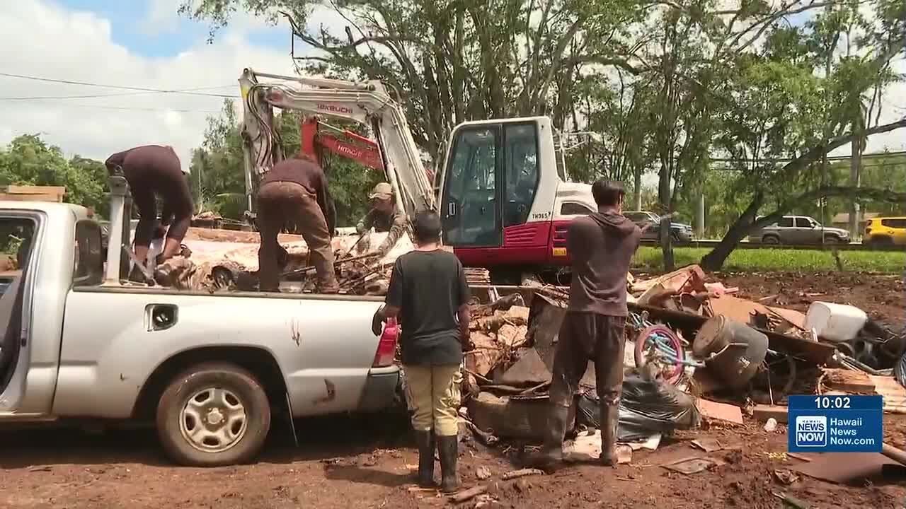 Жители и власти Северного побережья балансируют на грани между восстановлением и развитием туризм...