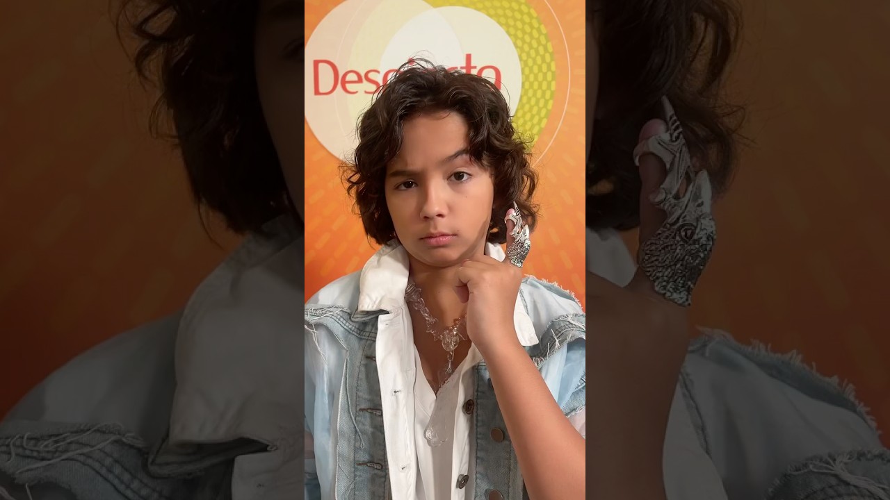 Just messing around behind the scenes at Despierta Am&eacute;rica 😜 #nicorocks #despiertaamerica #tiktok