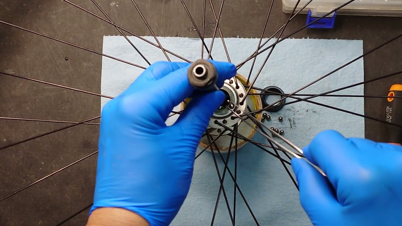 Shimano XT Hub Overhaul 花鼓清潔保養