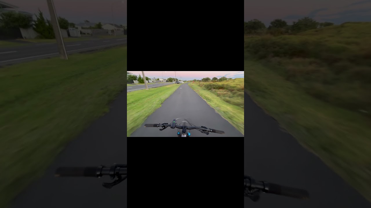 Cruising the Papamoa Boardwalk #Papamoa #CyclingNZ #CoastalRides