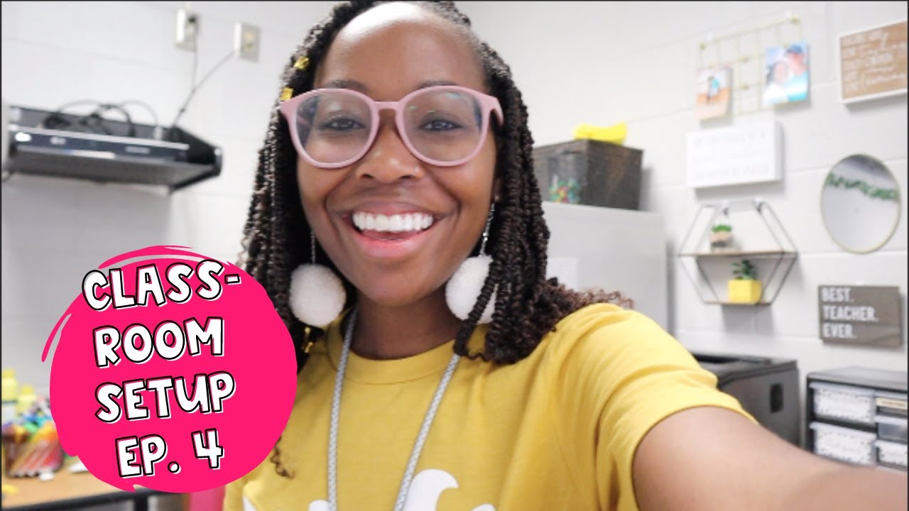 Classroom Setup Vlog #4 | math wall, teacher toolbox, other wall decor | Elementary Teacher Vlog