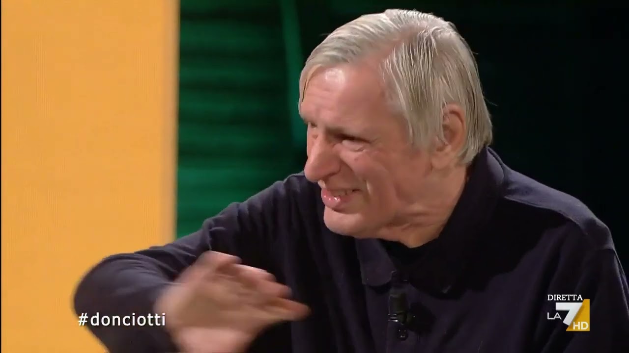 Don Luigi Ciotti a Propaganda Live: 