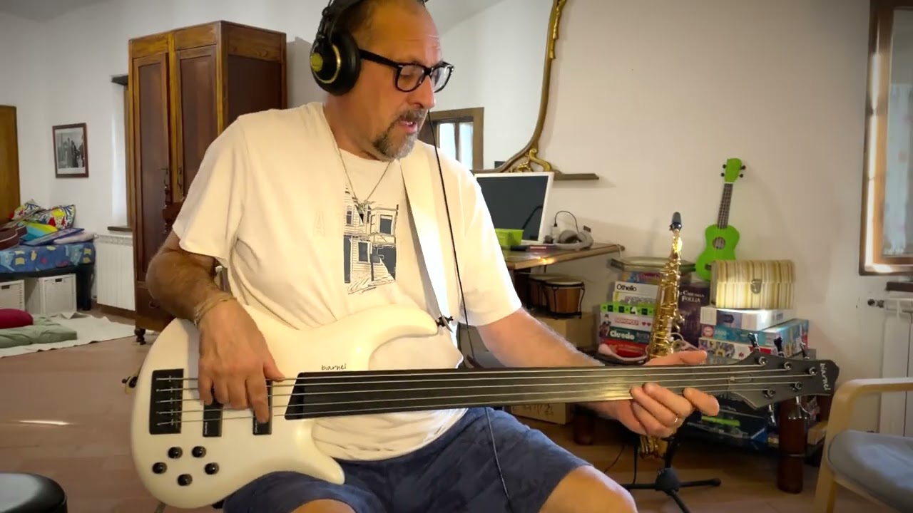 Woman in Chains - Fagyo Bass Cover