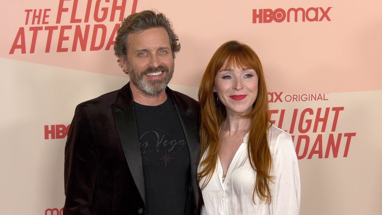 Rob Benedict, Ruth Connell 