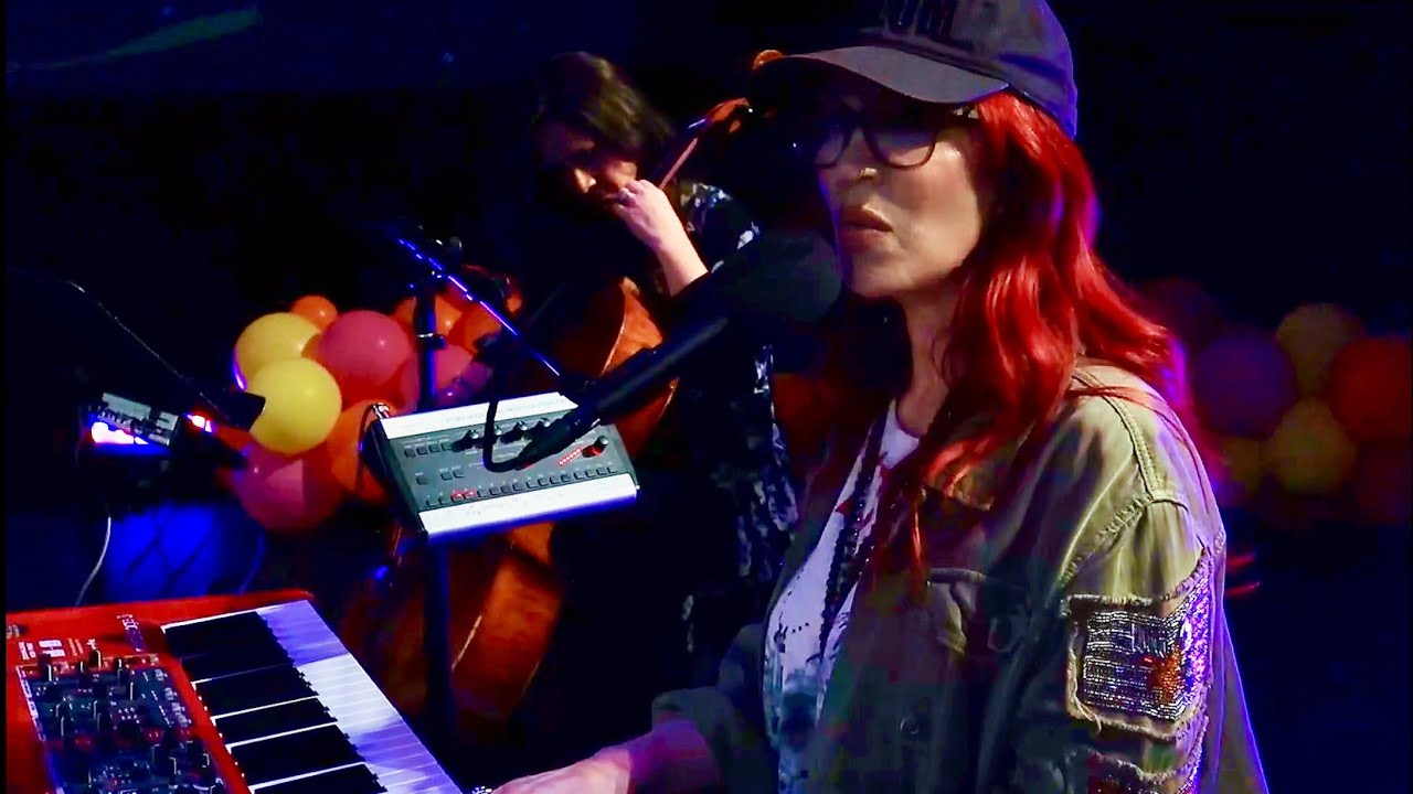 LAURA C Live Worship Holy Moment From JOYFEST USA 2025 (“All Is Well”/Spontaneous Worship)