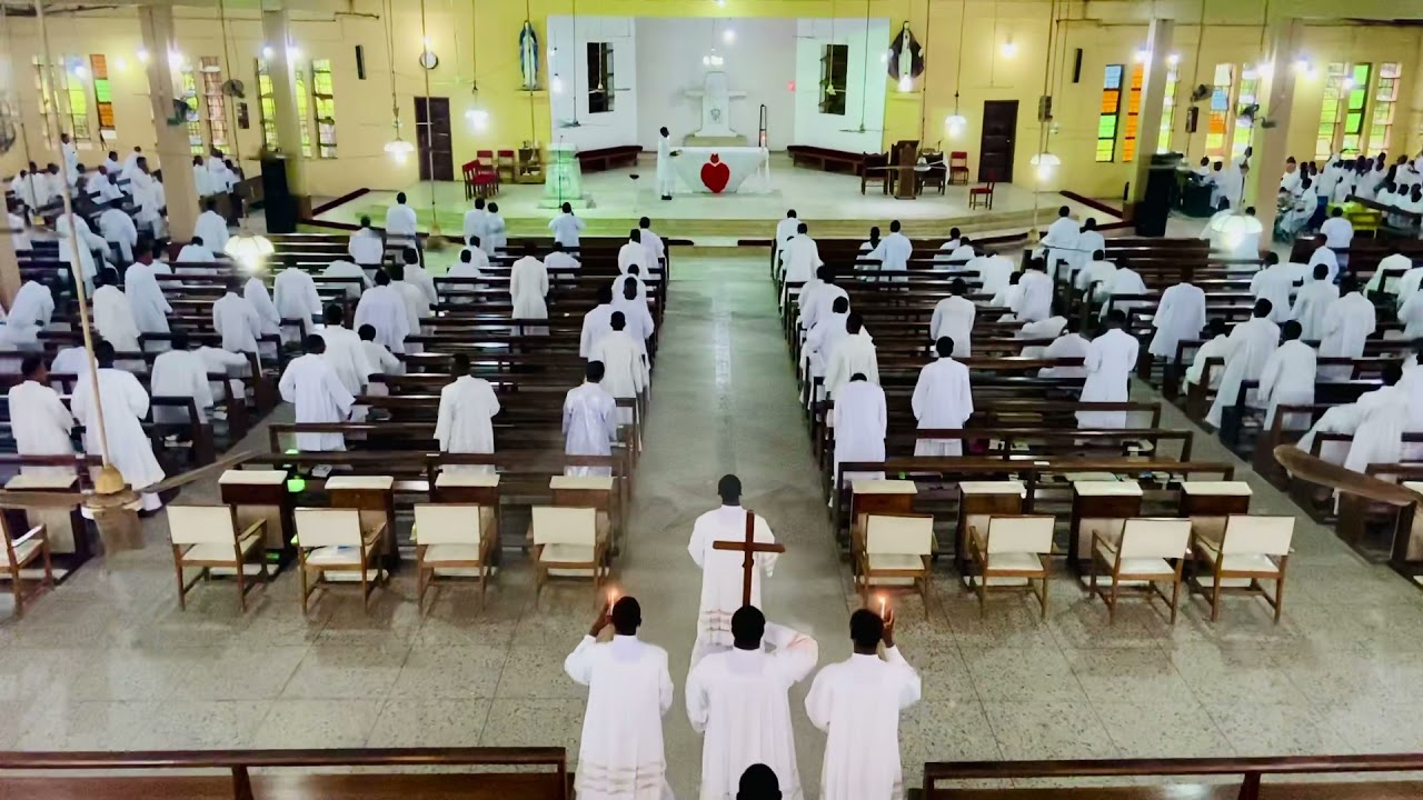 ESIT JESUS MODORENYIN K’AFO (EFIK)