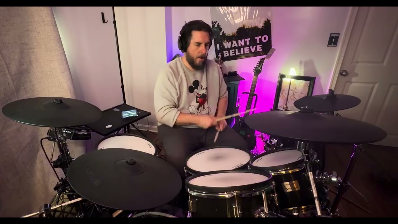 Drum cover of Dani California