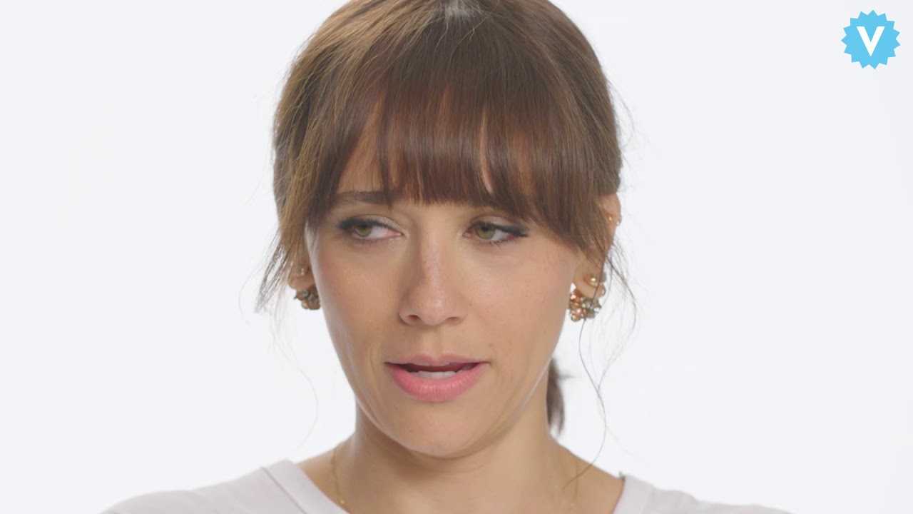 Writing 'Black Mirror' Made Rashida Jones Buy a Dumbphone