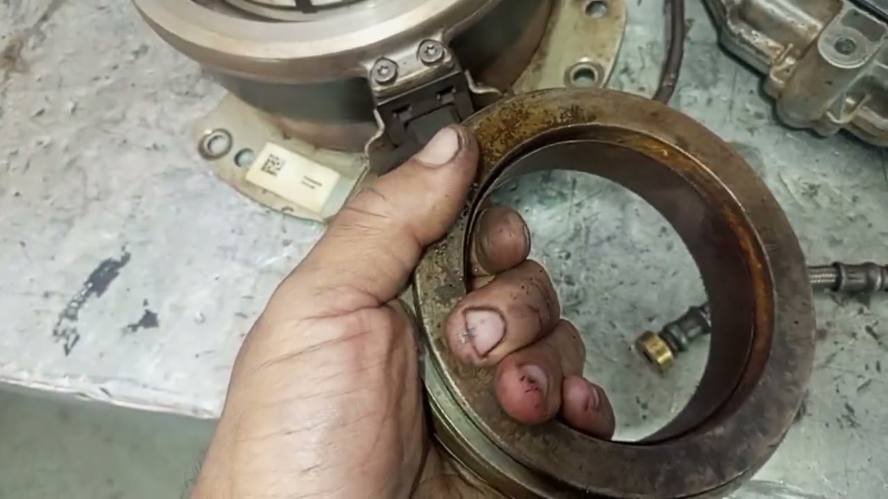 Válvula pwm e atuador de embreagem da caixa i-shift volvo e suas funções.