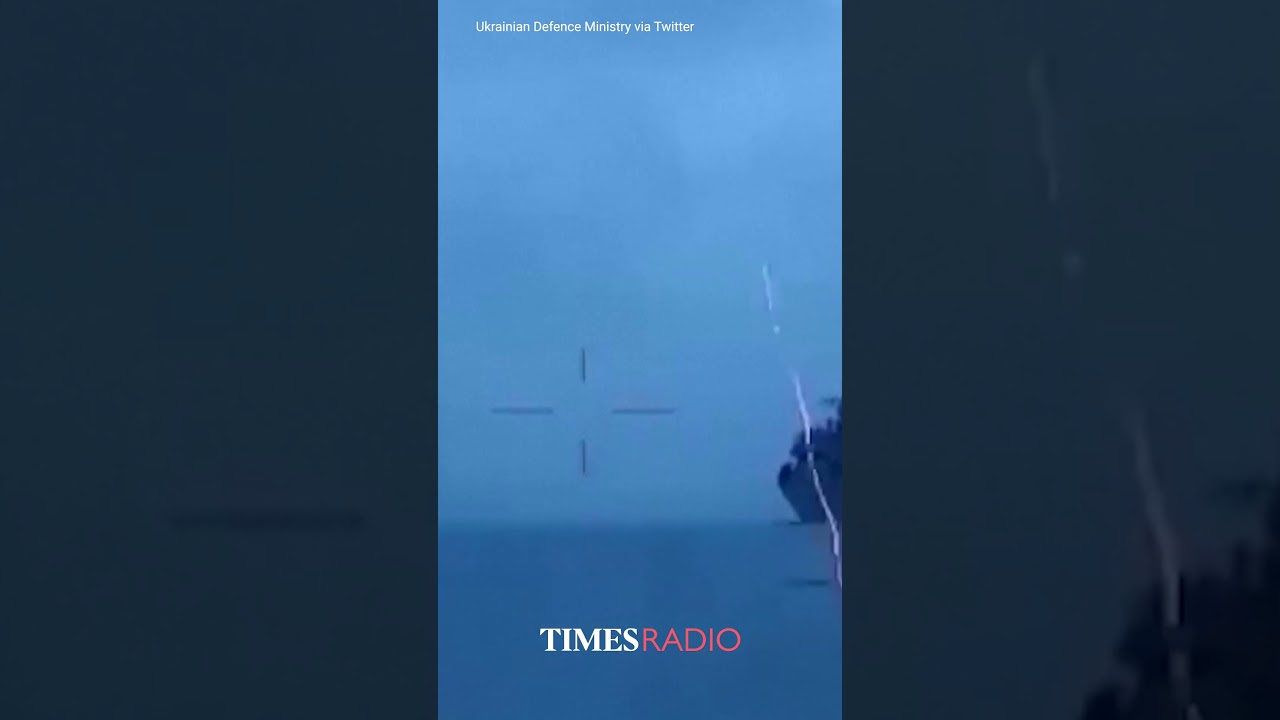 💥 Russian warship taken out by Ukrainian navy drone