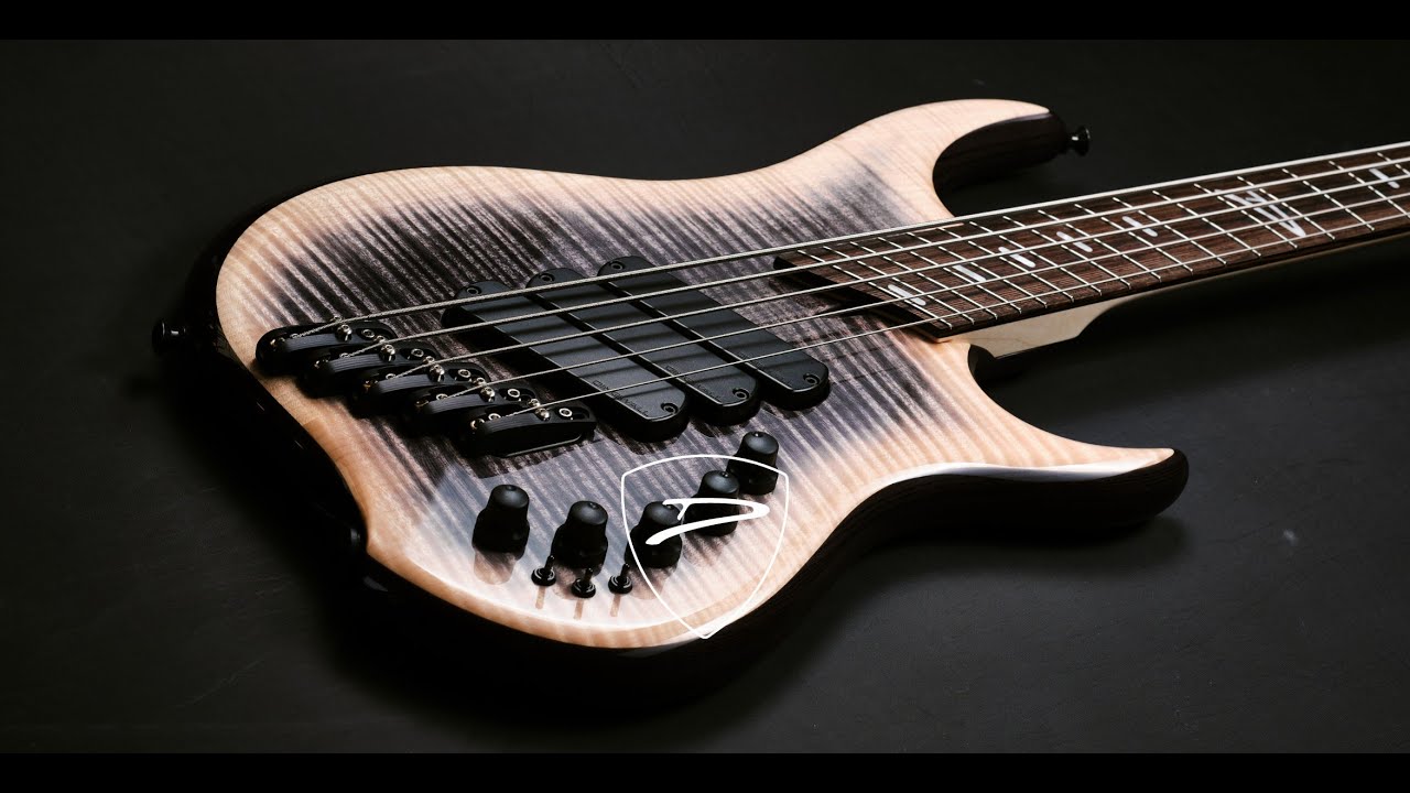 Dingwall Z3 Black ReverseBurst to Natural