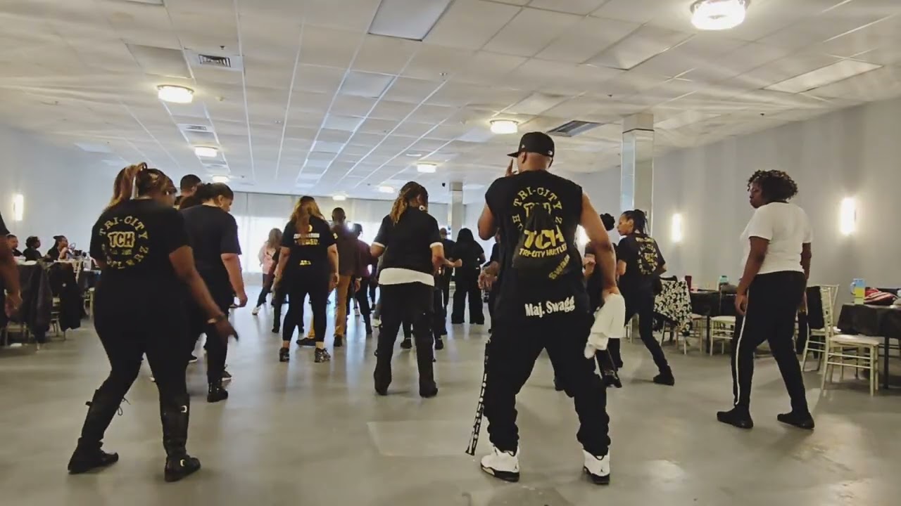 SIMPLICITY LINE DANCE creator Stephii Paige 