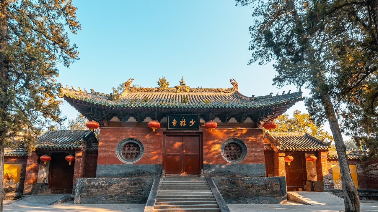 Live: Kung fu stunts at Shaolin Temple in central China, a feast for your eyes