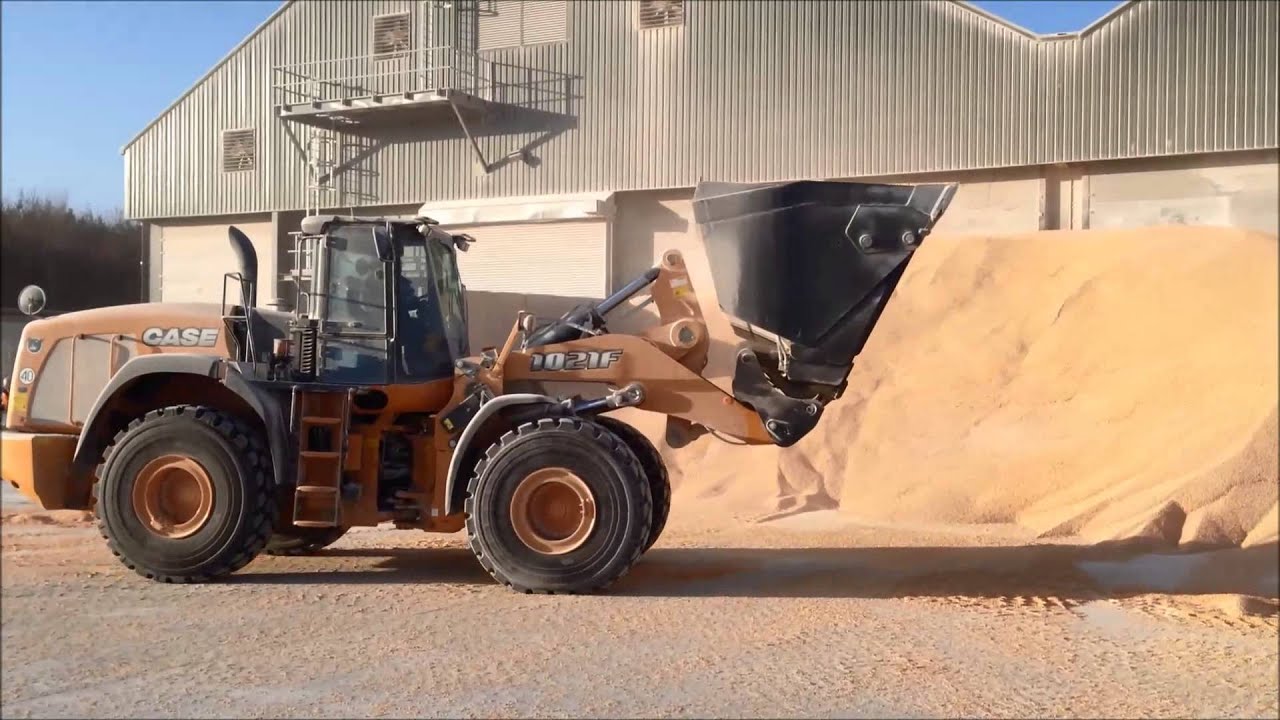 Ulrich Hy Tip Grain Bucket