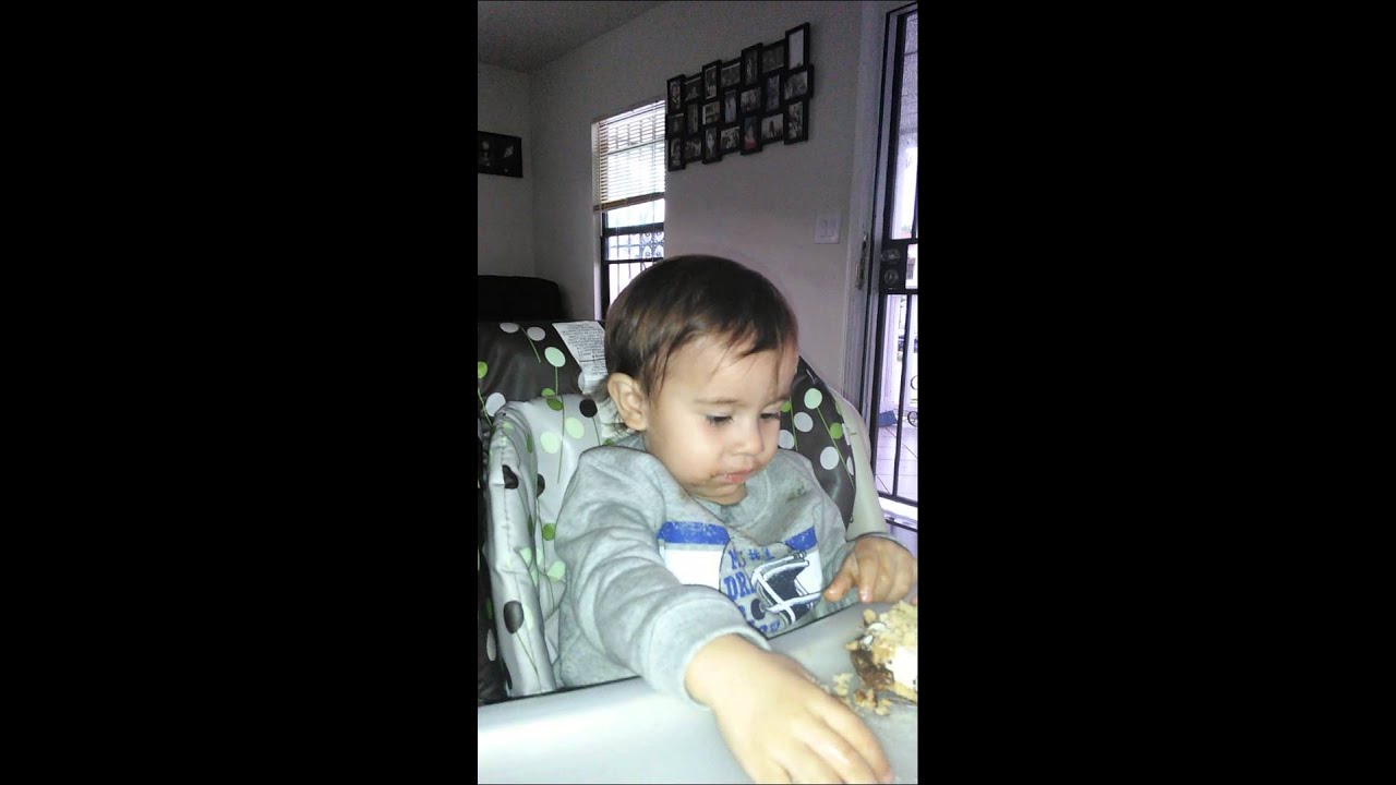 Vincent eating his own UFO ICE CREAM