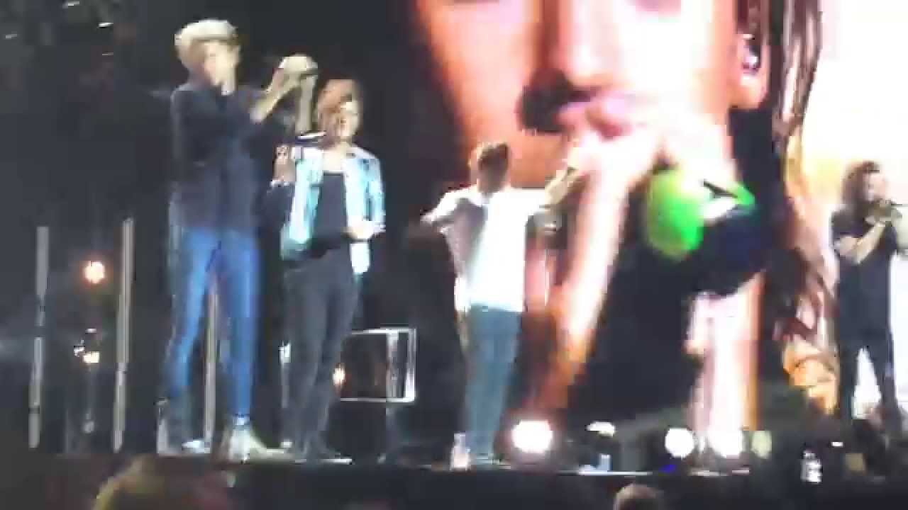 One Direction On The Road Again Tour (Glasgow 8.10.15)