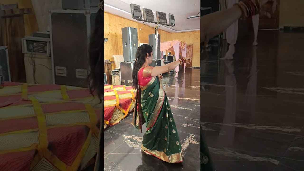 Song sunkar dil khus ho gya aur dance ne Dil chu liya ♥️🥰#viralvideo#dance#trending#yt#oldsong#love🥰