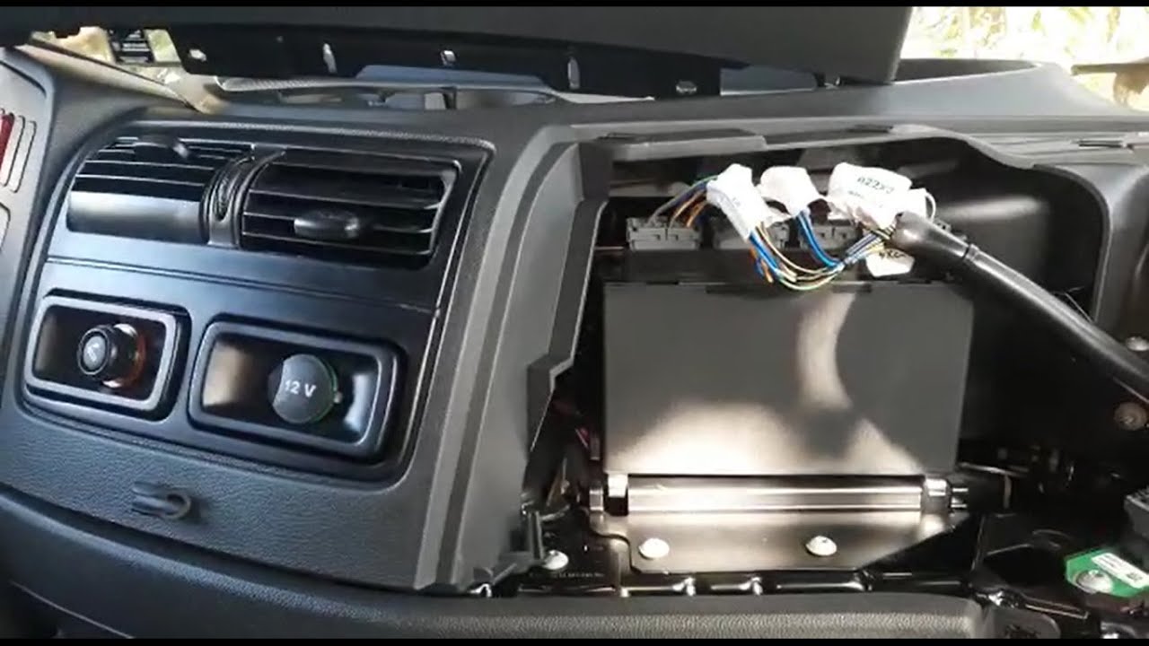 PSM esse pode ligar rastreador A xor Mercedes-Benz