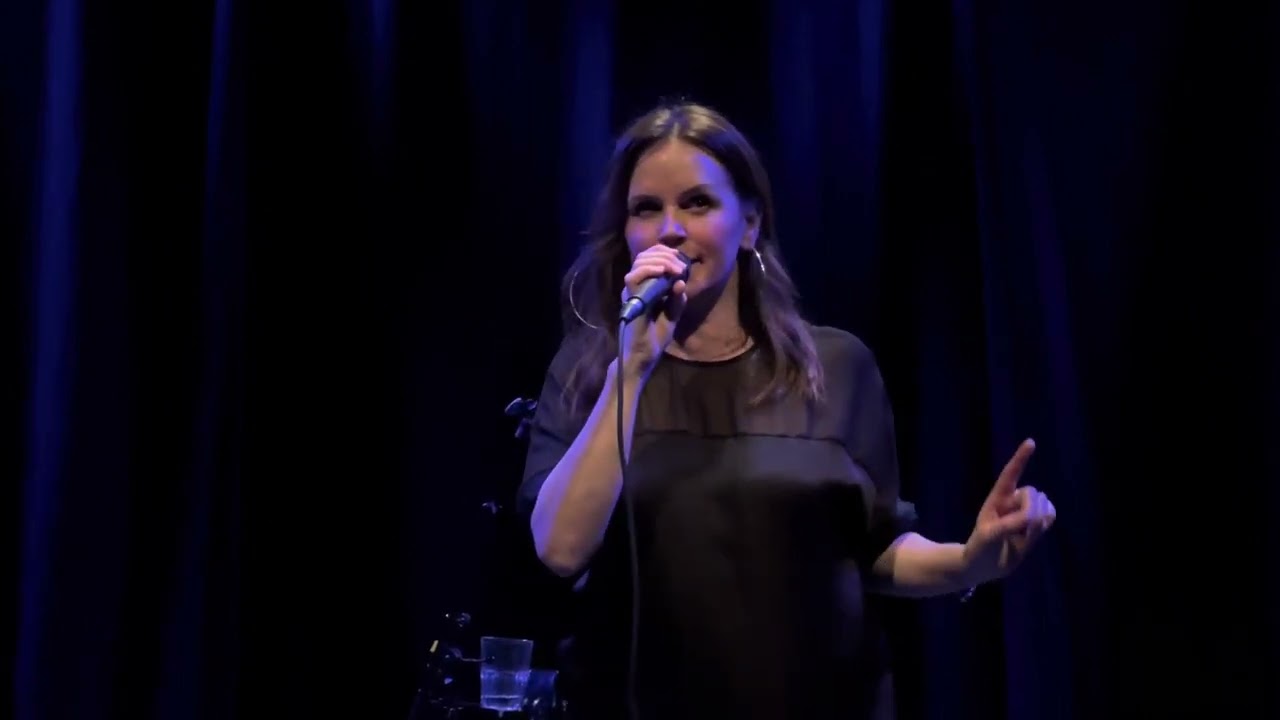 Carolin Chevin - Strong enough (Live - Duo Fischbach Theater) (11.02.2022)