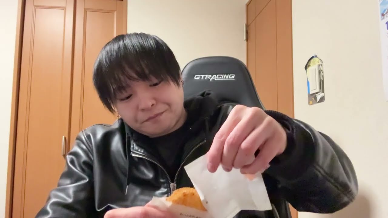 コンビニの揚げ物だけを食べる