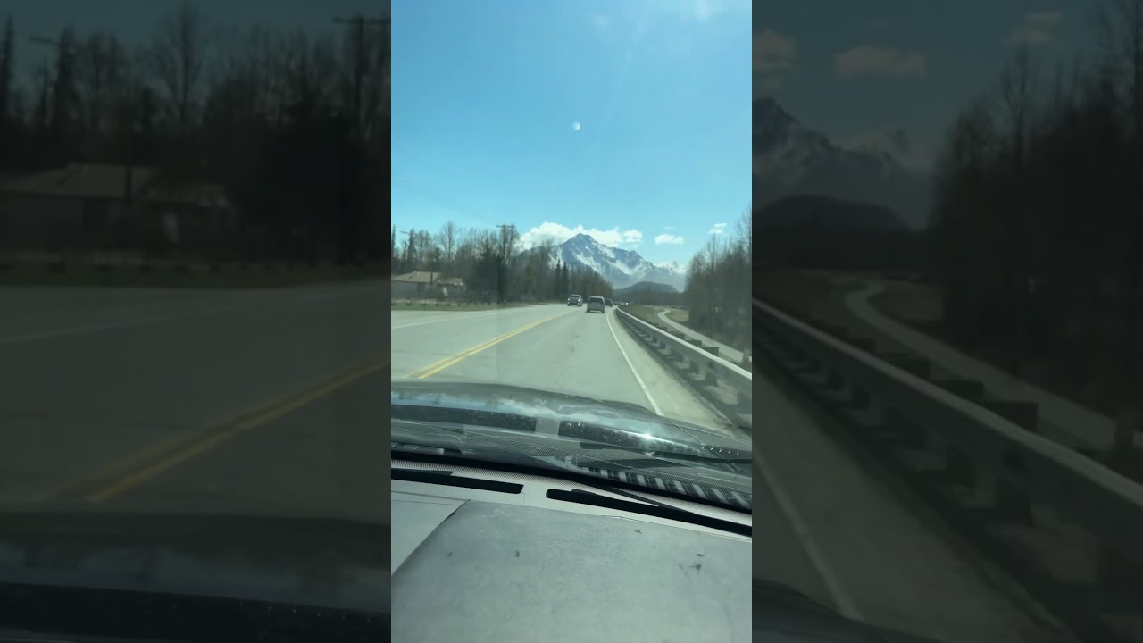 Journey through Alaska's Stunning Spring Landscapes: A Road Trip Adventure #shorts  #spring #alaska