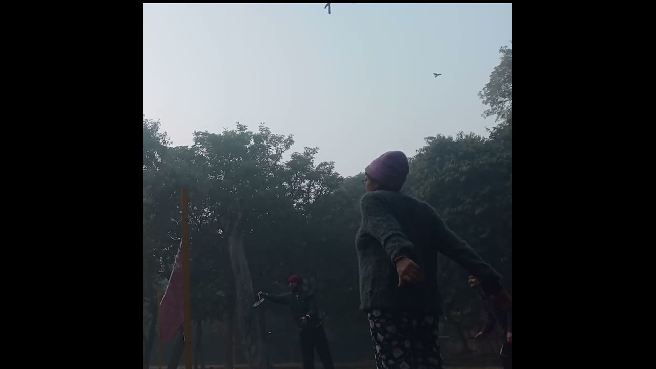 Aaj na bachega koi bhi🤨