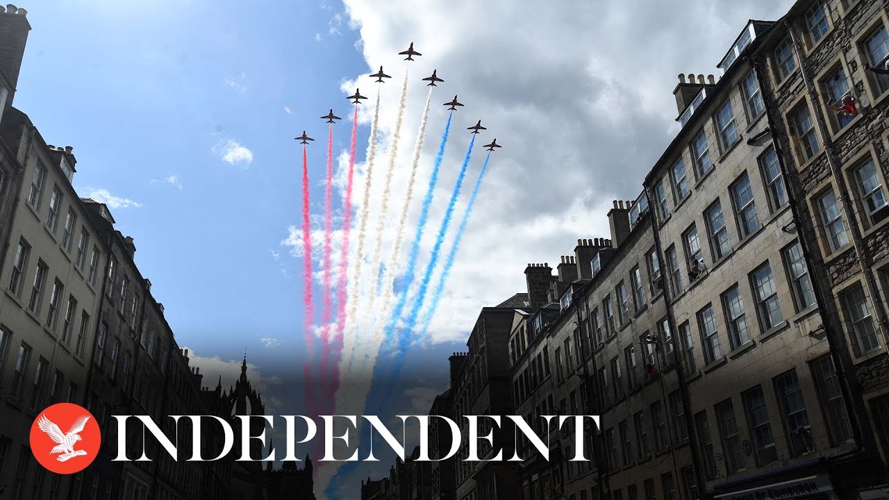 Red Arrows pilots &lsquo;sexually harassed and bullied&rsquo; women, damning report finds