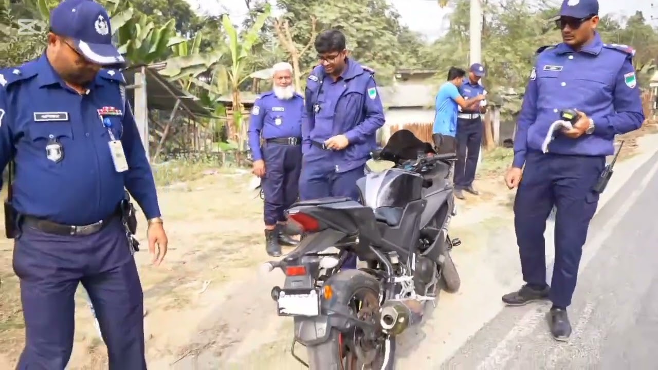 চুরি  করে কেউ যেতে পারে না  অতি চালাকের গলায় দেরি।