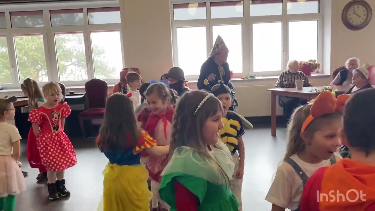 Pohádkové dopoledne s babičkami