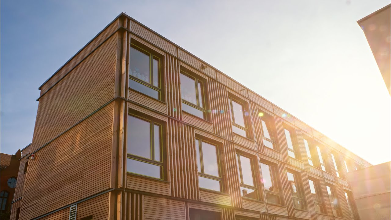 RW Projekte - Hausburgschule Berlin Holz-Modulbau