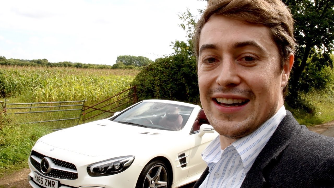 Mercedes SL quick review in 2K - luxurious & heavy cabrio