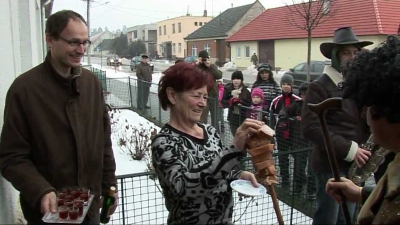 POCHOVAVANIE BASY ČACHTICE POCHOD.mp4