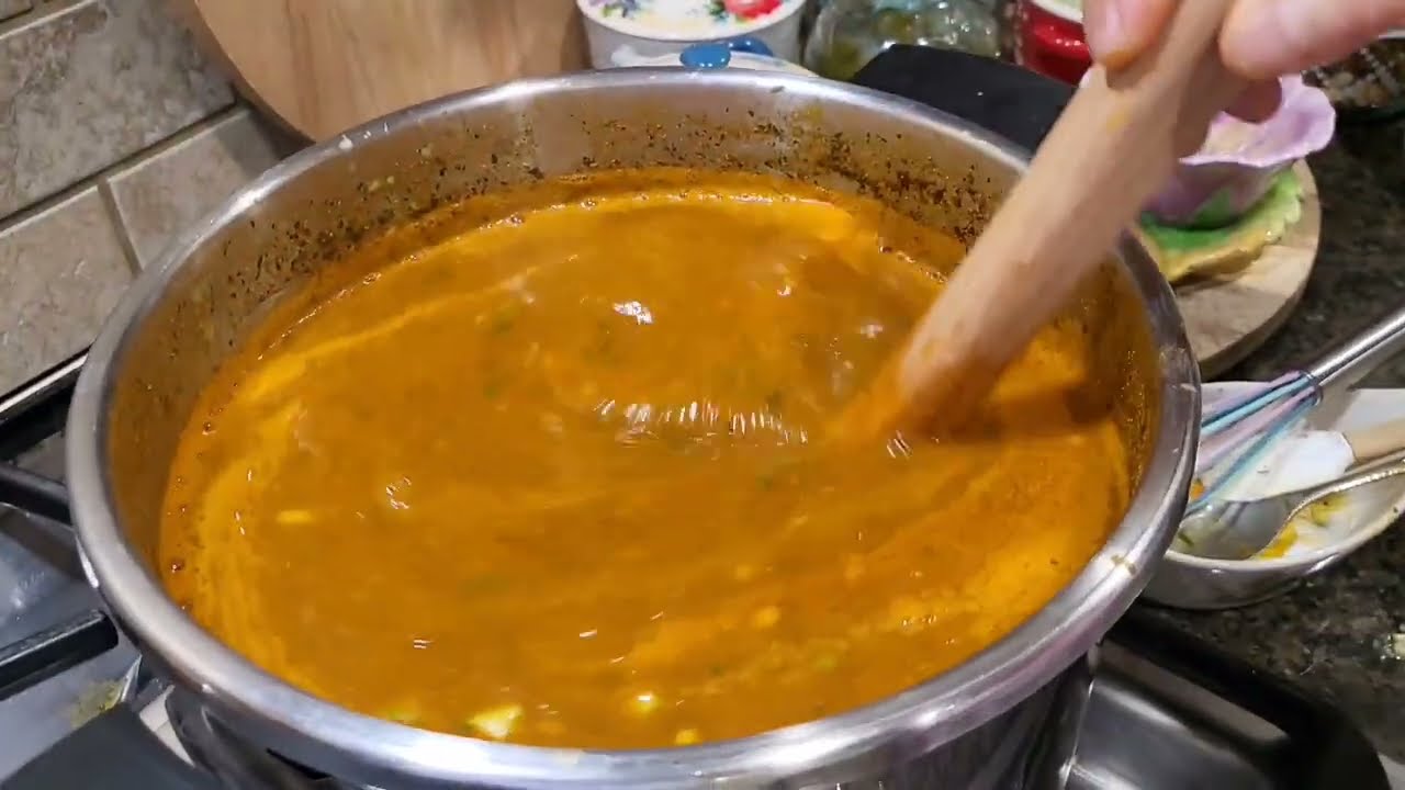 Moroccan traditional harira soup recipe.  الحريرة الأصيلة لرمضان