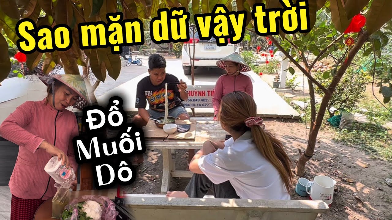 Kiệt Mua Phở Về Chưa Kịp Ăn Bị Bà Út Bỏ Nguyên Hủ Muối Dô Mặn Chát Luôn