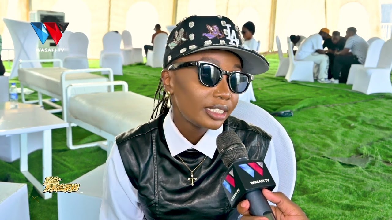 FRIDA AMANI AWAVAA WANAOMCHUKULIA POA KWENYE MUZIKI " MIMI NI MNOMA KICHIZI"