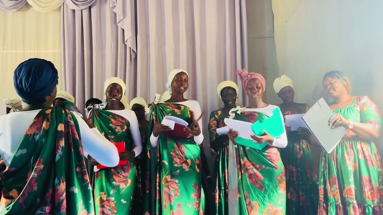 Guic ne ni Jesus  bishoftu Sda  Nuer women 