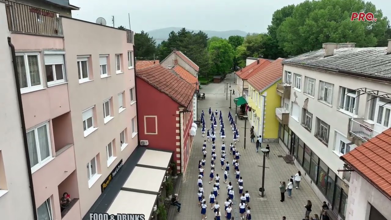 300 DJEVOJČICA IZ BIH I RH NA TRADICIONALNOJ SMOTRI MAŽORETKINJA "PK PAGANINI" U LIVNU