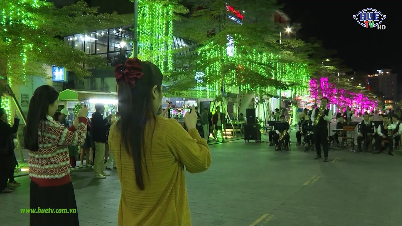 Làm mới không gian đêm Thuận Hóa