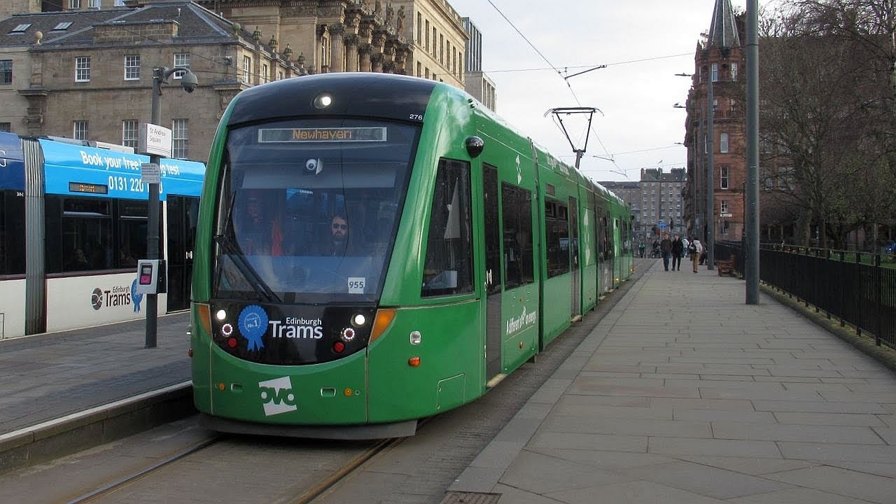 UK: Edinburgh tram bound for Newhaven departs from St Andrew Square tram stop