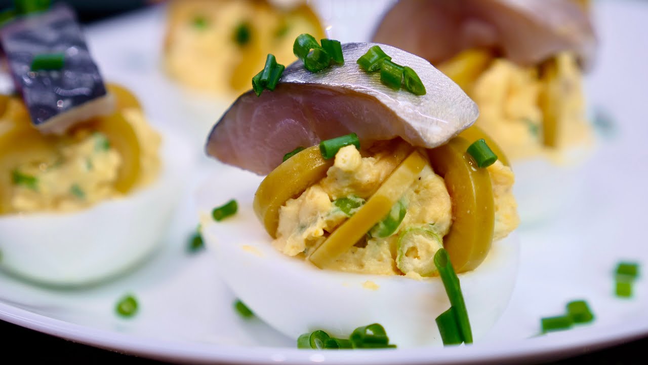 Закуска " Минутка"  Фаршированные Яйца со Скумбрией!