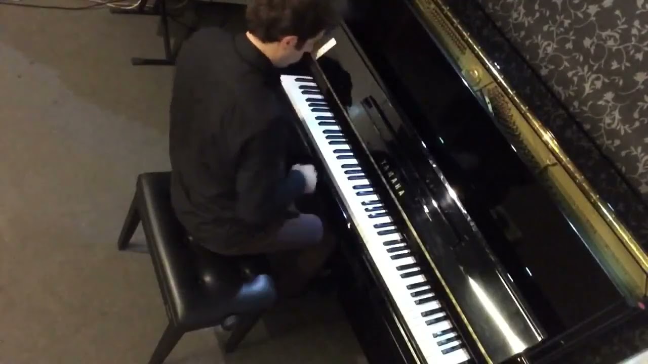 Qulam Kerimzade - Gozlerem Seni