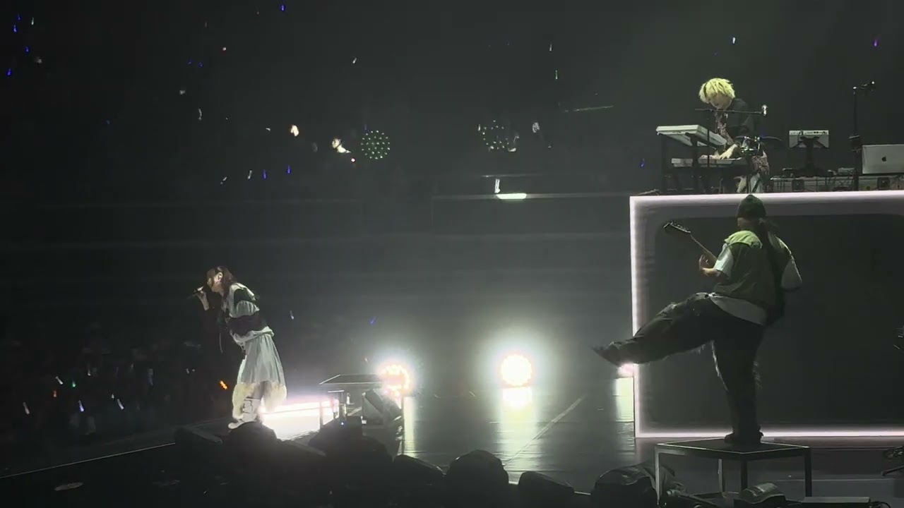 250223 YOASOBI - Tracing that Dream (あの夢をなぞって) @ YOASOBI ASIA TOUR “CHO-GENJITSU” LIVE IN SINGAPORE
