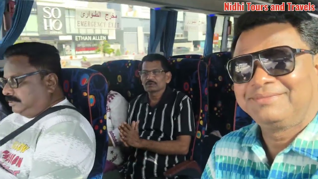 अबू धाबी जाताना बस मध्ये गायक जागे झाले 