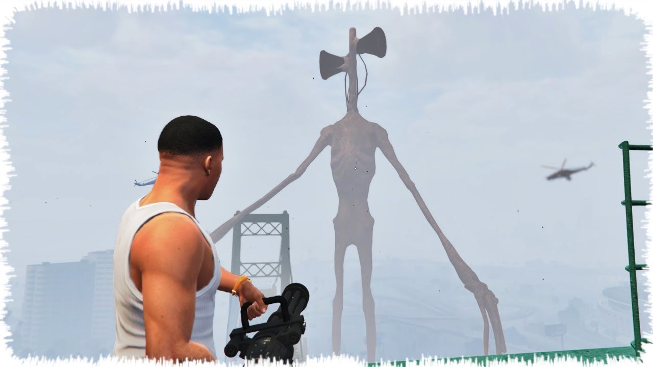 СИРЕНОГОЛОВЫЙ құбыжығы қалаға келді (GTA V)