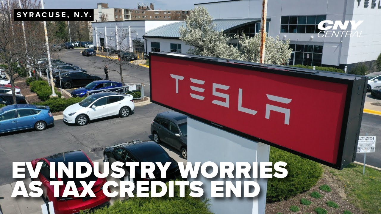 End of electric vehicle tax credit raises industry concerns