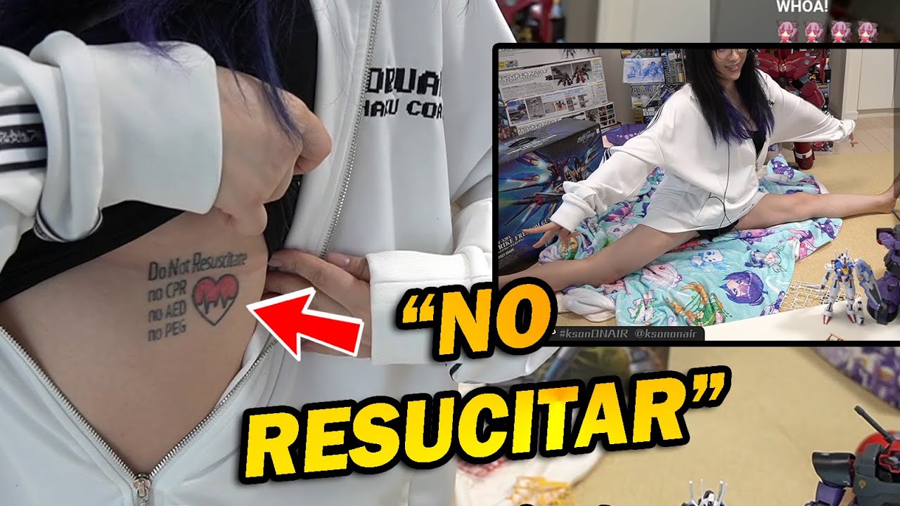 Kson explica el tatuaje que tiene bajo el pecho 💀 y se vuelve a estirar hasta abajo [Sub Esp]