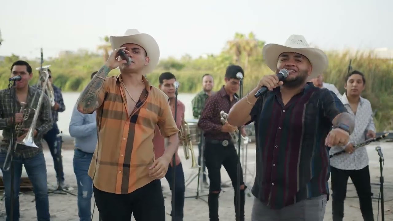 Popurrí Sones / Toro Viejo / Dos De La Mañana