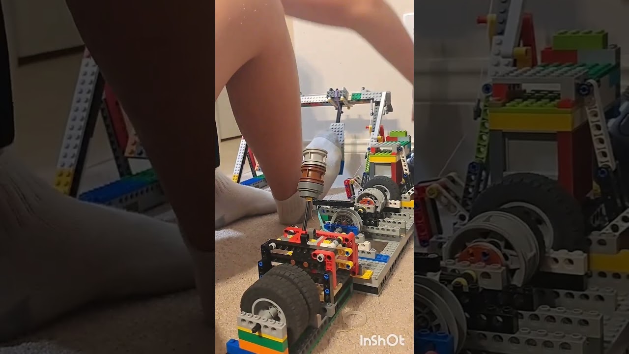Lego Vacuum Engine powered manual car MOC